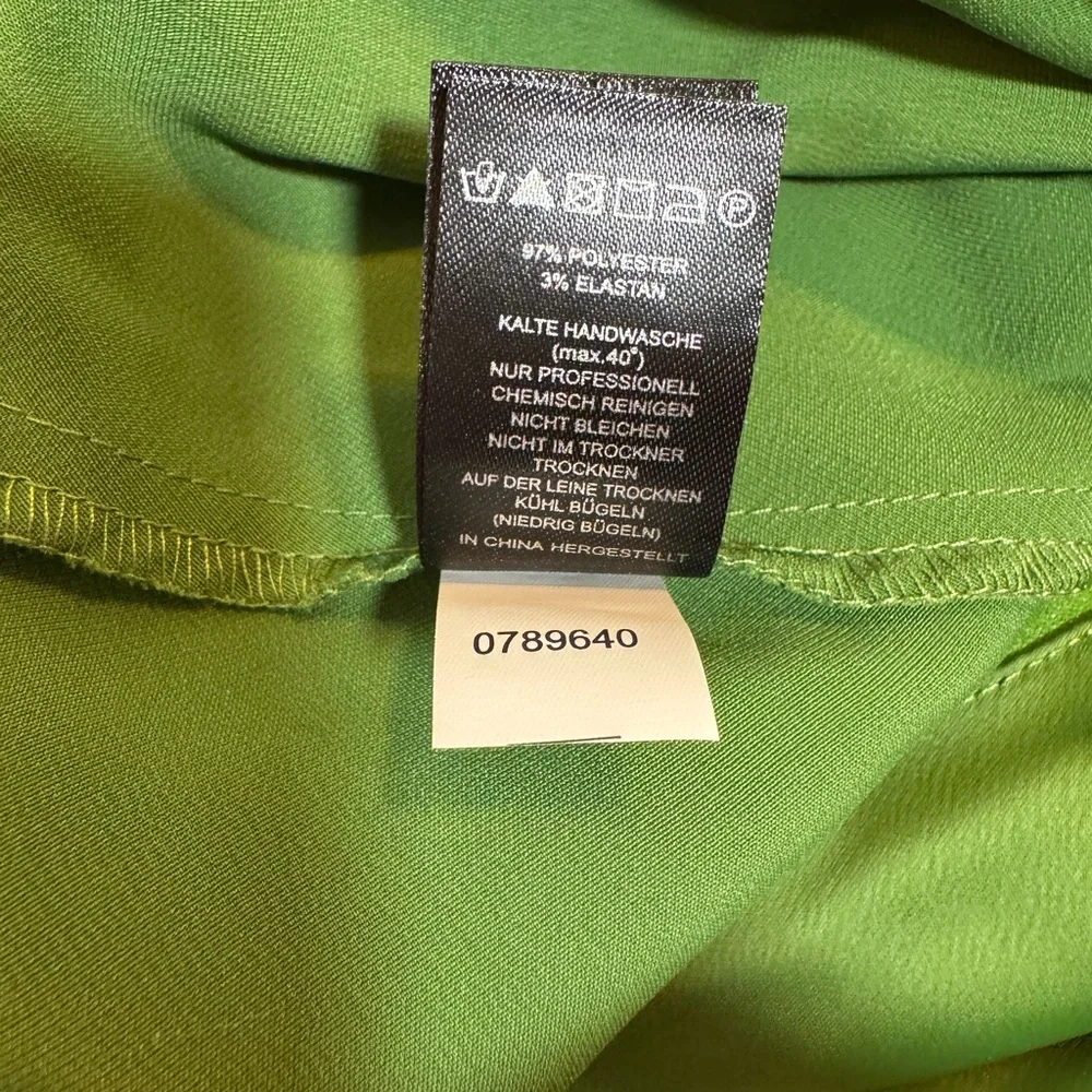 Fun Green Skirt with Fringe and side slit. NWT  size S - Picture 10 of 14